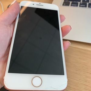 Rose gold iPhone 7